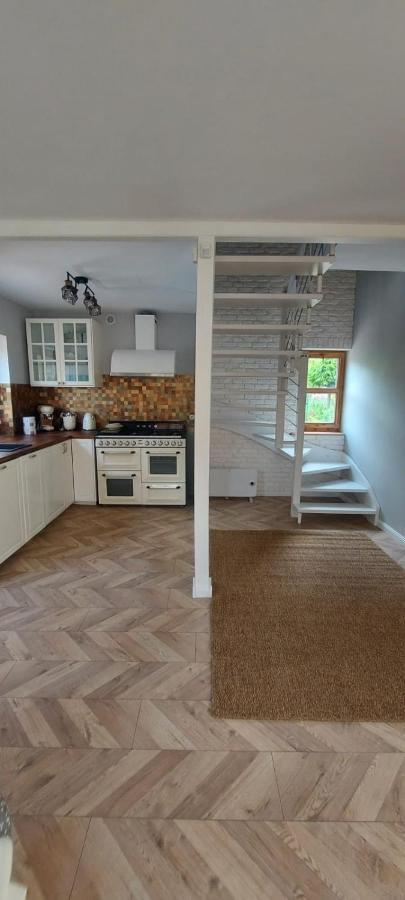 Vila Przystanek Jeziorna 49 Perlino Exteriér fotografie