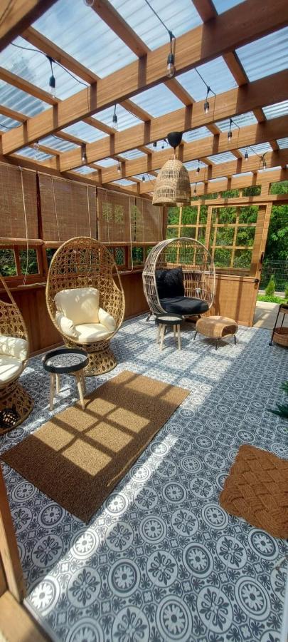 Vila Przystanek Jeziorna 49 Perlino Exteriér fotografie