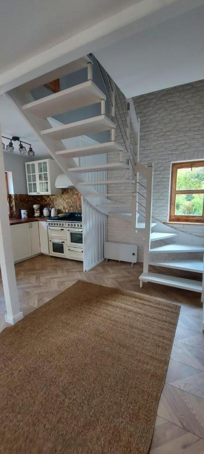 Vila Przystanek Jeziorna 49 Perlino Exteriér fotografie