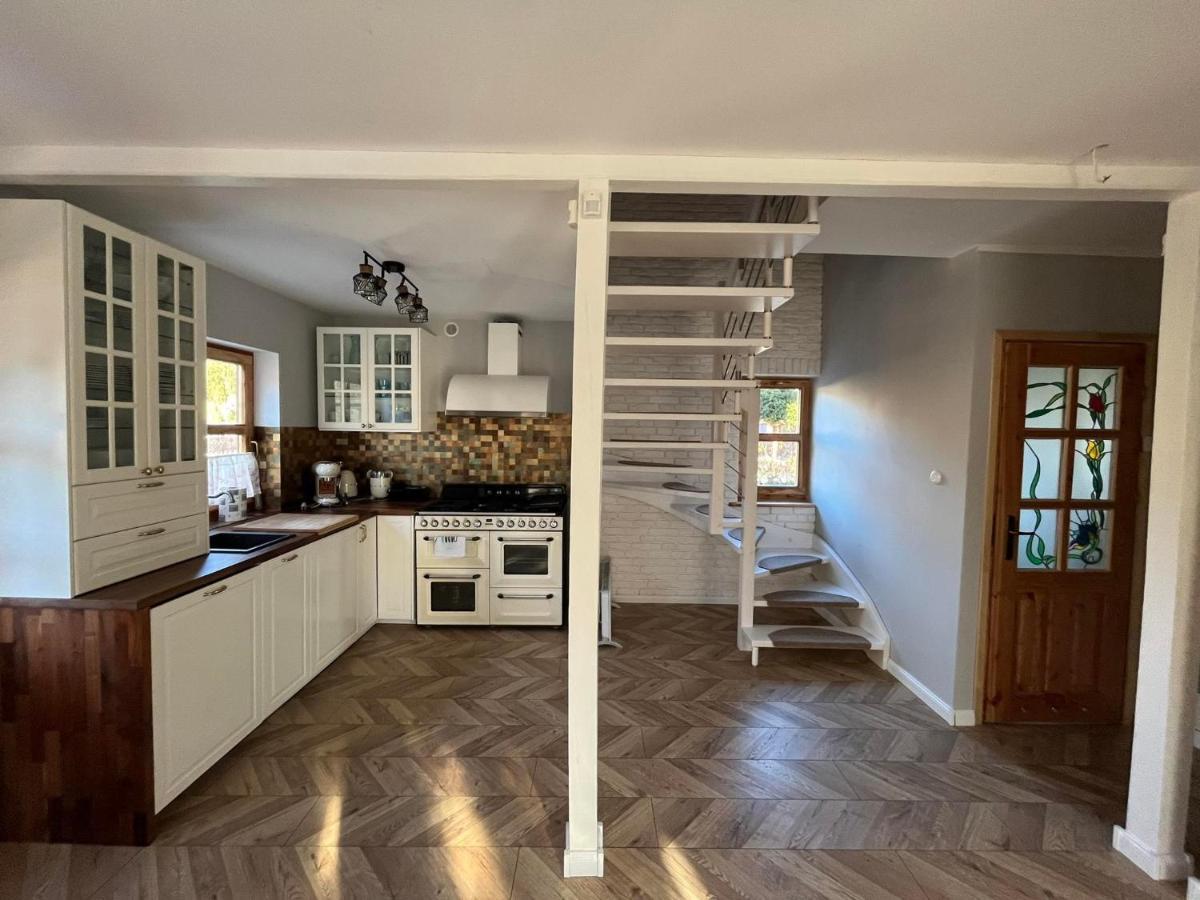 Vila Przystanek Jeziorna 49 Perlino Exteriér fotografie